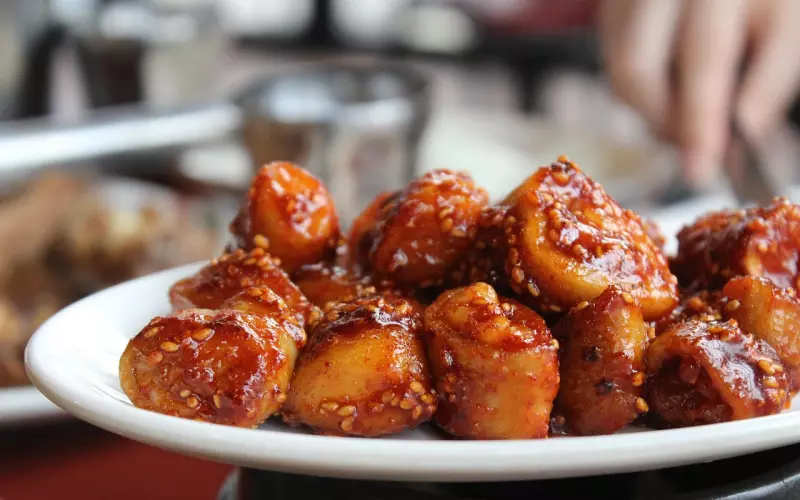 女人想你了，会有这七种表现，中了三个以上，务必好好珍惜！