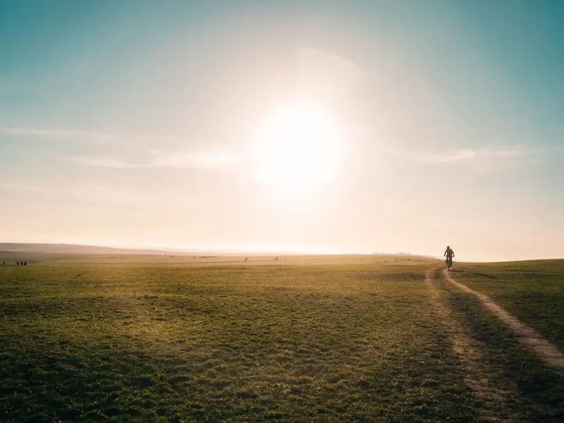 女人想要成功挽回一个男人，这三点一定要有意识转变！