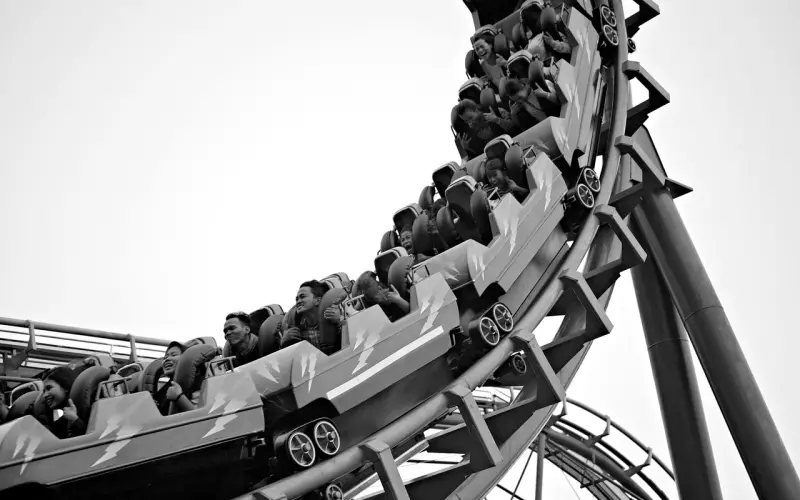 女生自评过高容易招渣男短择和骗婚