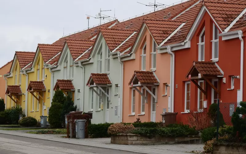 街上偶遇前任有新女友，还有机会挽回对方吗？