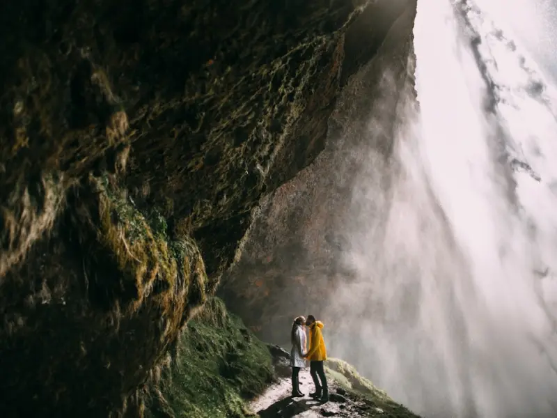 不回你信息，爱不爱你？这类前男友该这样挽回