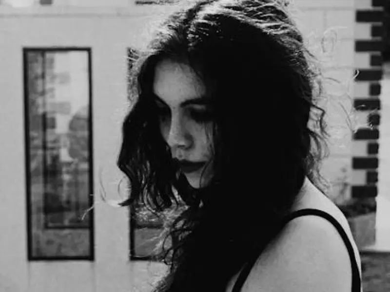 捅你一刀，你还会爱我吗?