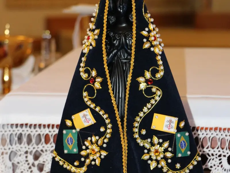 异性之间交往如果出现了这4种表现，早晚要出事！