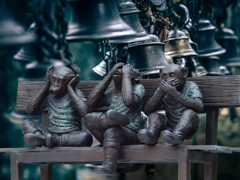 一生善良不吃亏，终有好福报！所以啊，不要想着什么好事都是你的！