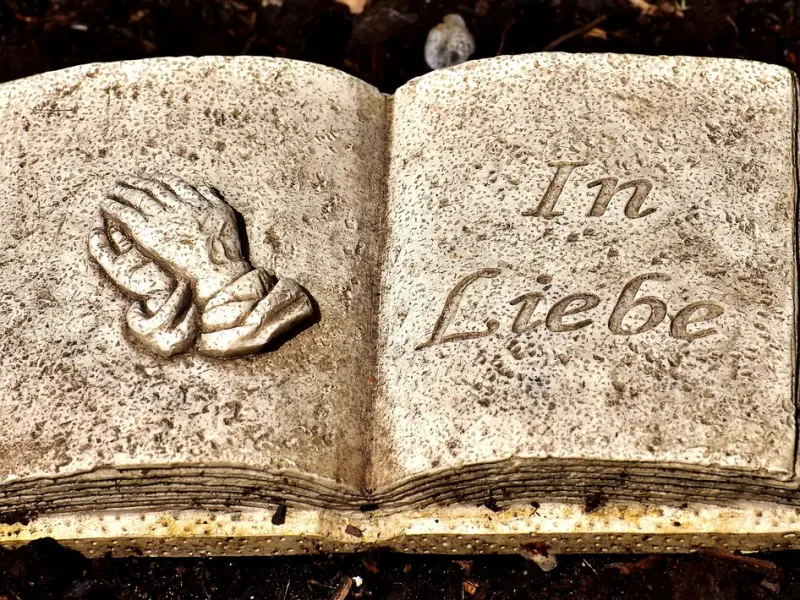 在爱情中不是认真就输了，在遇到问题时懂得这样做，挽回才有希望