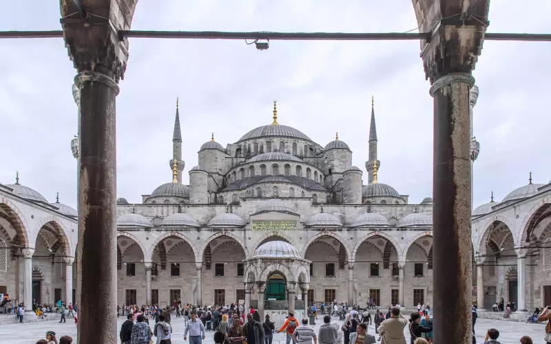 新婚不久就出轨，挽回大师教你如何调教