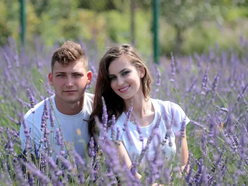 礼物选的好，妹子主动和你回家认祖坟