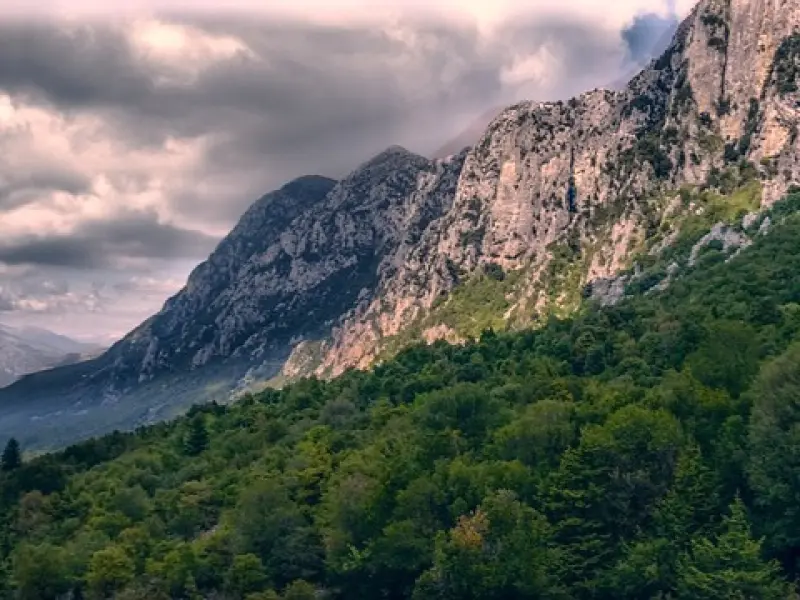 你不珍惜她，她终将会成为别人的女朋友