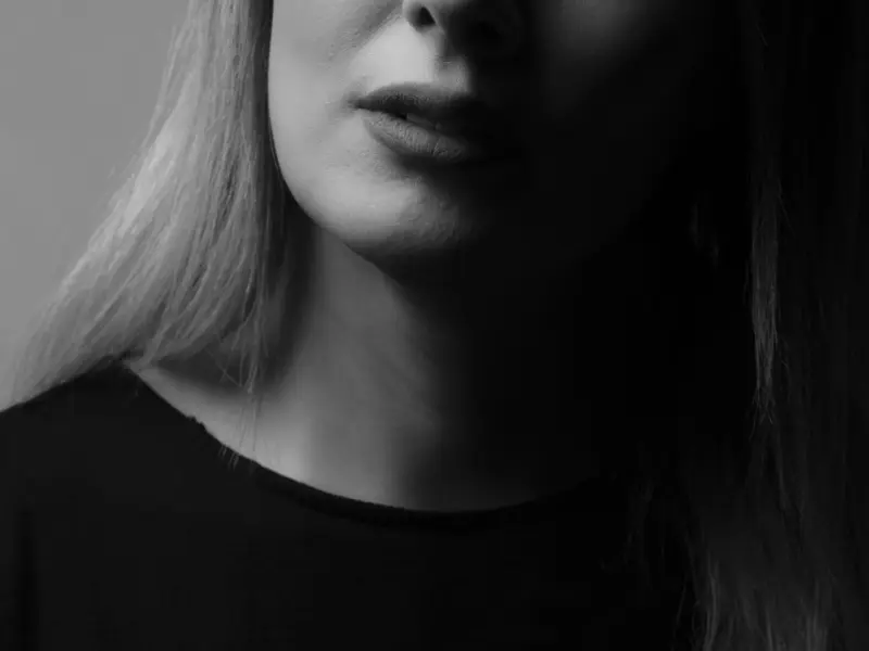 自己不爱自己，奢望谁爱你