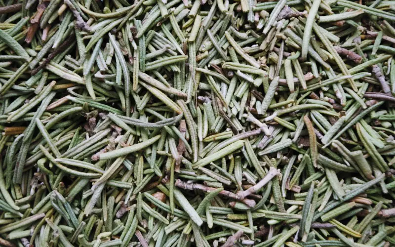 聊天还用“在干嘛”再不来点新意，女生可能会厌烦你！