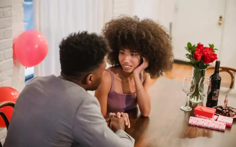 分手了还当她是女朋友一样对待就能当作没分手吗？