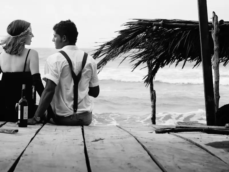 这招爱情心理学用对了，会让男友对你欲罢不能