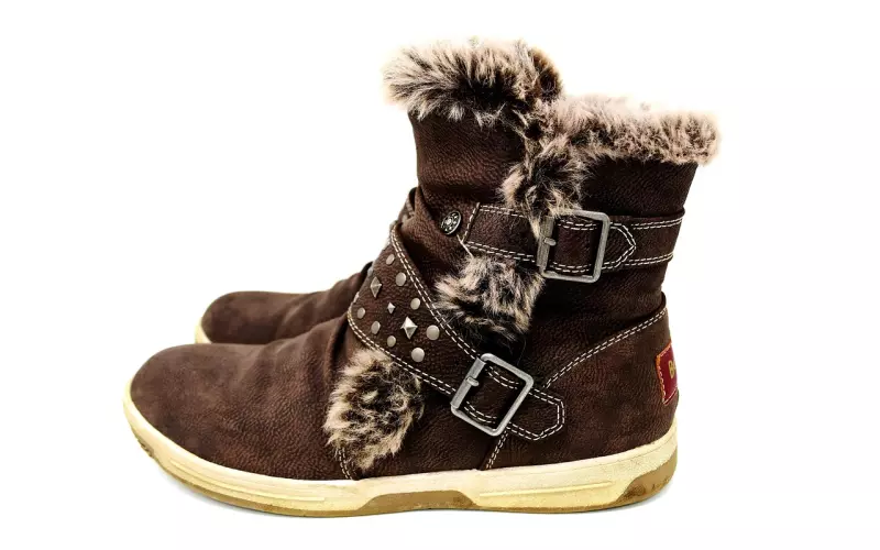 想要更好的挽回女盆友，首先要弄清楚分手原因