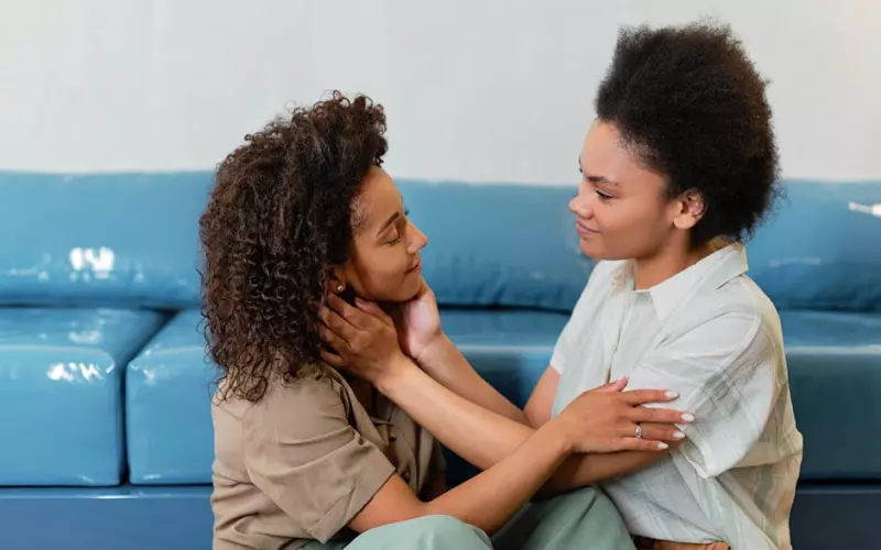 分手后想复合要不要多联系对方？