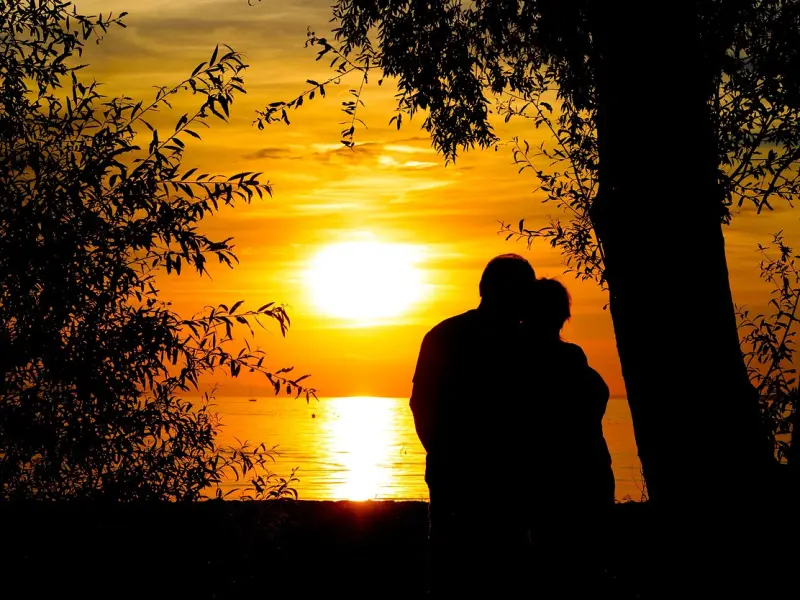 想要得到女人心，做到四不主动