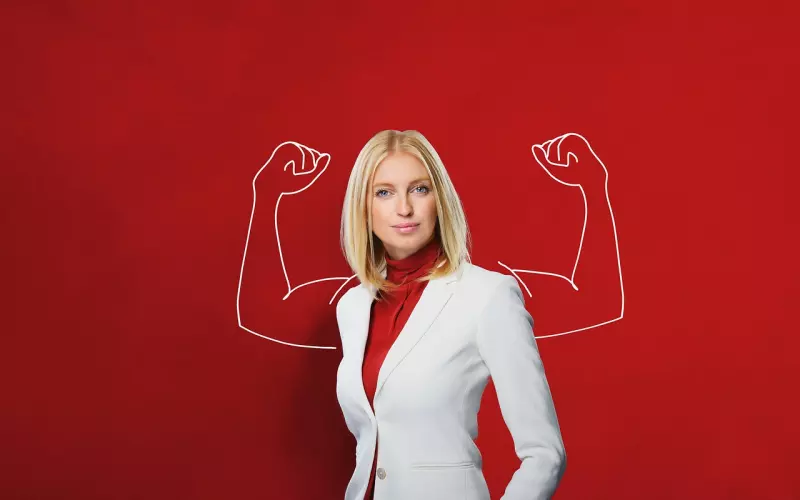 前任有这表现，说明心里还是放不下你