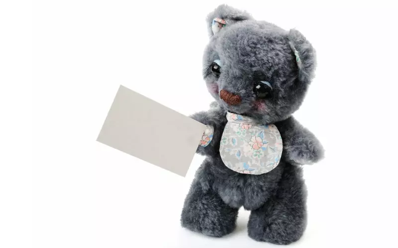 分手后前男友还在做这些事，说明他忘不了你！