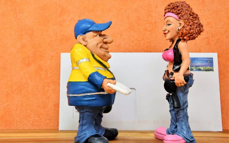 挽回时前任已经把你拉黑，先送个信、送个礼