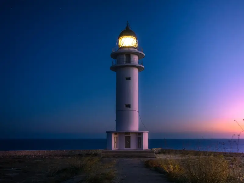 异性交往，女人“深深”爱上你了，才故意有这“信号”！