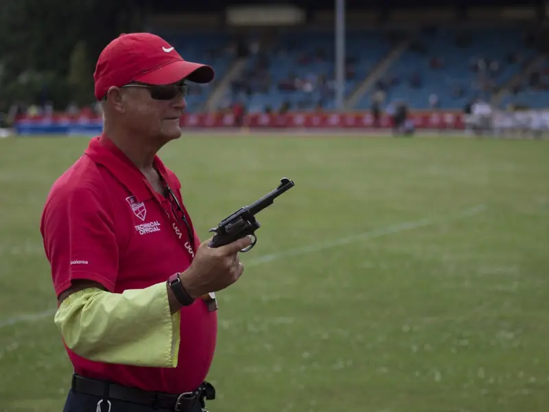 感情里，当男人不联系你的时候，女人要做好这几件事