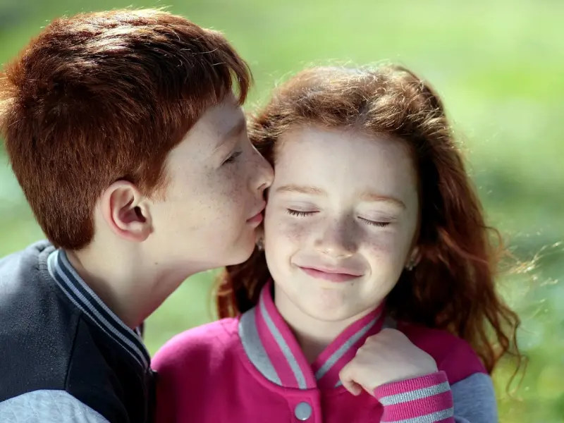 交往中，对感情专一的女生，往往有这四种特征