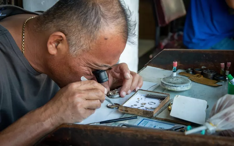 交往中，男人掌握这些“绝招”，更容易让女人朝思暮想