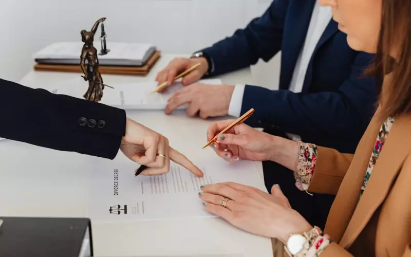 以前婚姻法规定分居几年可以离婚(分居满两年的离婚条件是什么)