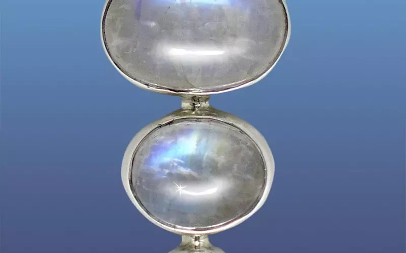 在这三个时刻，女人最容易动情，男人要把握住！