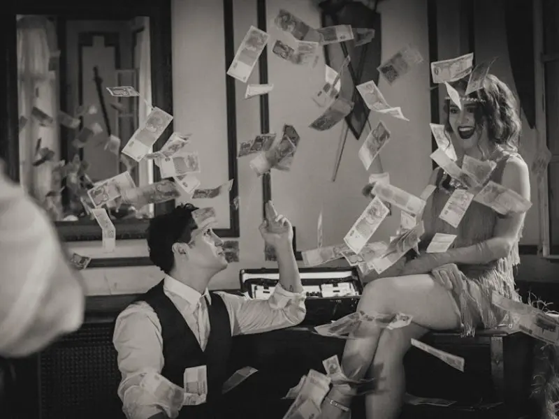 当下社会，舍得为你花钱的男人，不一定是真的爱你，别不信