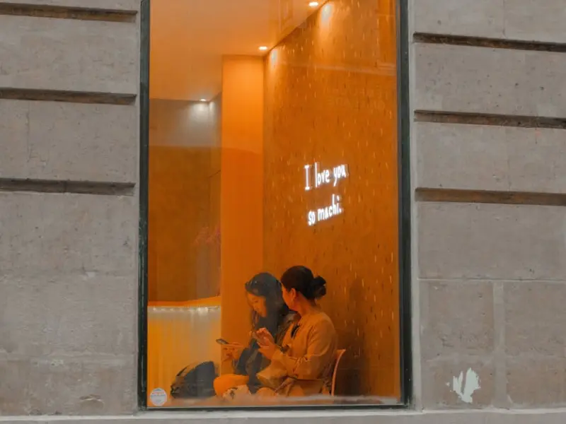 微信里，女人对你动情后的蛛丝马迹，你能看懂几个？