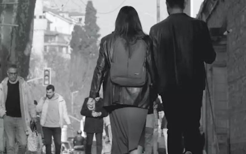 婚外情男人对女人真心吗(婚外情女人对男人说她累了)