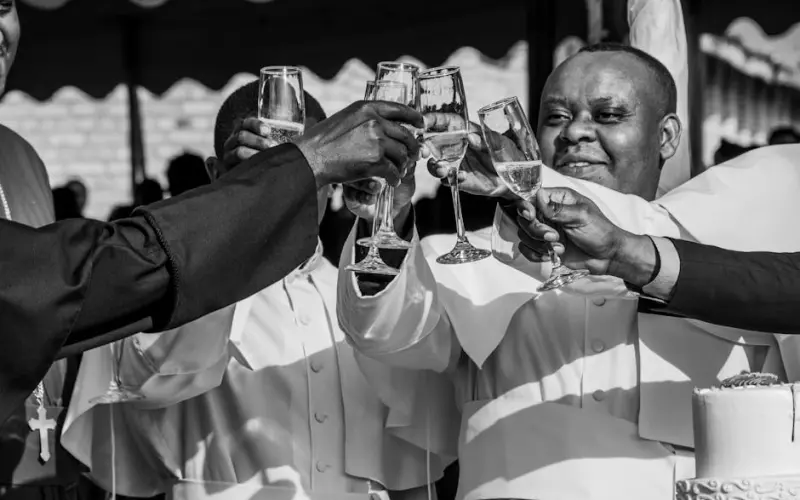 长达23年婚外情他对我有没有真心(那些令人匪夷所思的婚外情)