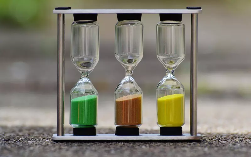 分手后是不是最好先断联一段时间？