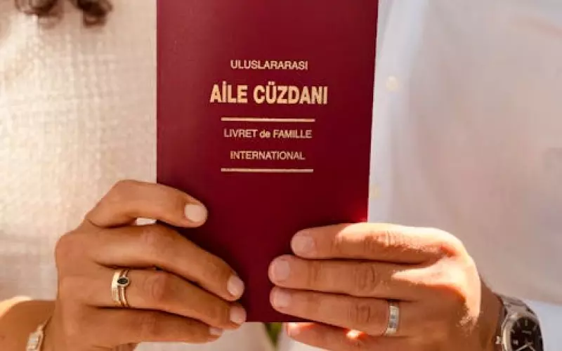 二婚领证搭伙过日子靠谱吗(二婚夫妻没感情搭伙过日子)