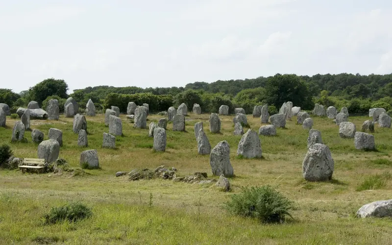 对女朋友比对母亲好是不孝吗？