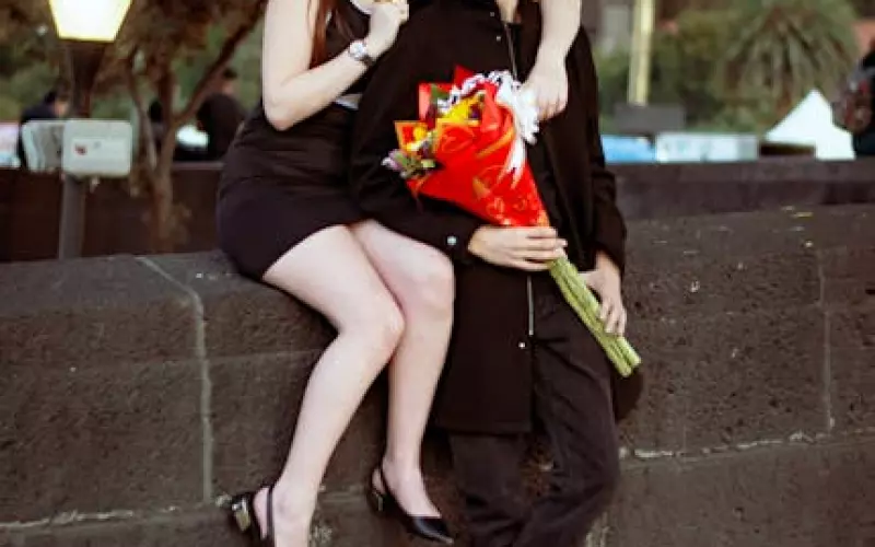 网恋一年是否是真正的爱情(网恋偏爱和例外留给值得的人)