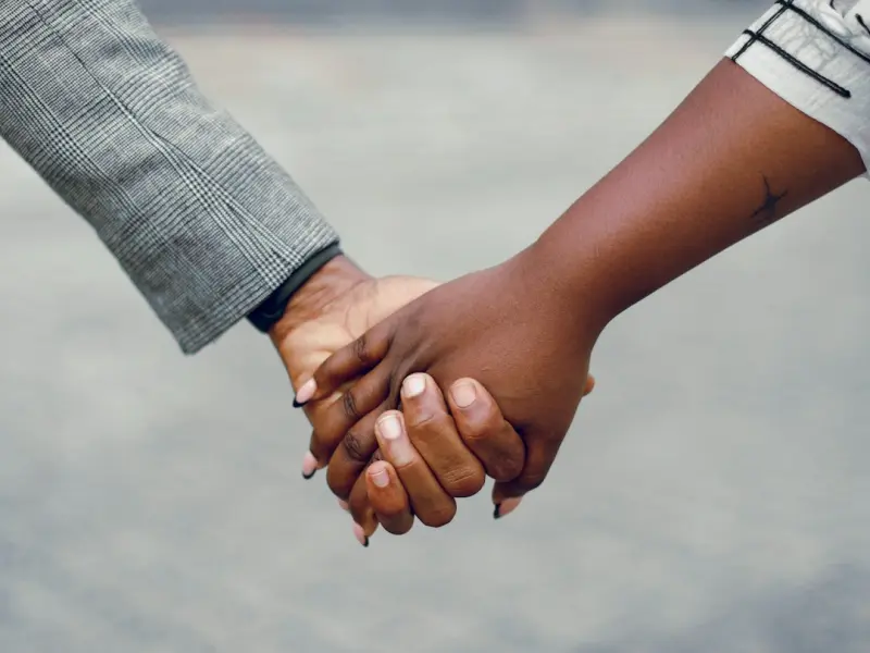 “婆媳关系”真的是婚姻的天敌吗？做好这3点，婆婆秒变助攻！