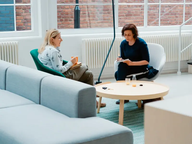 【第542期】恋爱情商：女人让男人心凉的10大愚蠢行为！你还在犯吗？