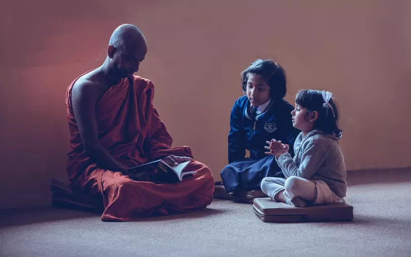 让孩子和正能量的人在一起，真的很重要！充满正能量的人生有光明！