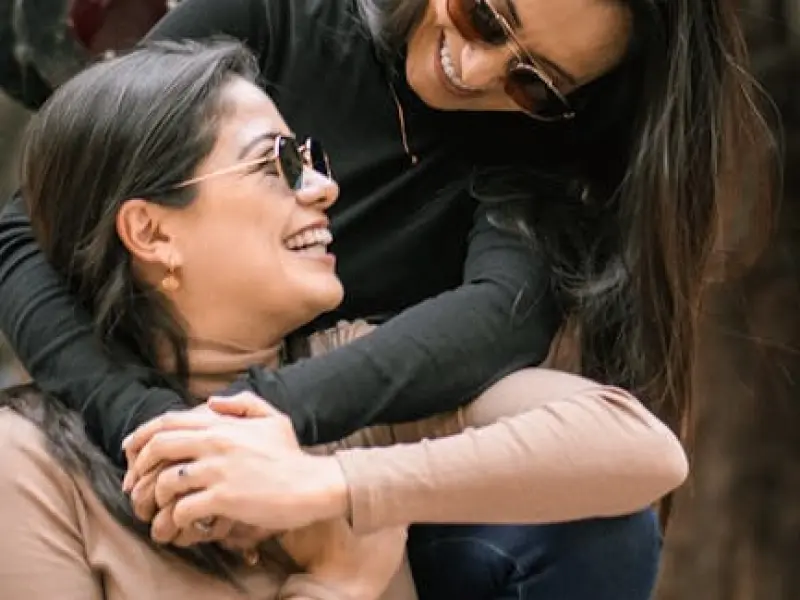 能让男人一见钟情的，往往是这4种女人！