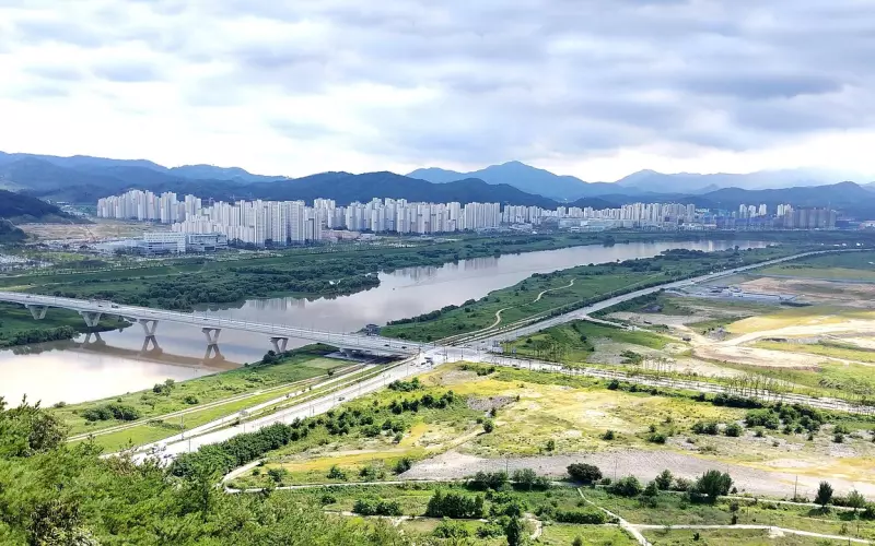 分手后，前男友还爱你的表现。