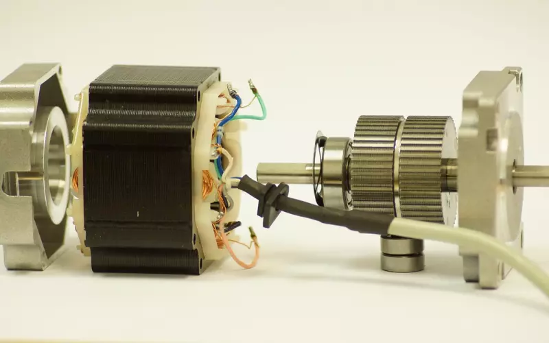 恋爱长跑容易失败，她用4步成功挽回男友走进婚姻