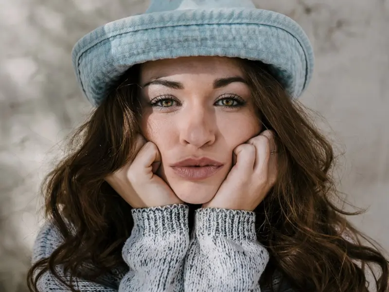 分手后的难分难舍，是该坚守还是改变？