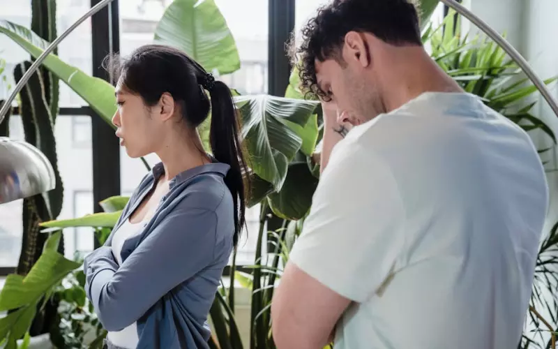 挽回前任没用突然放弃前任怎么想(这才是成功挽回前任的正确方式)