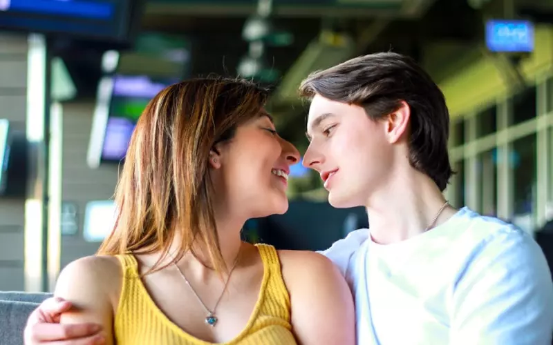 和男朋友网恋三年没见过面(网恋半年不见面的男朋友)