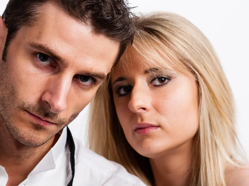 我上过100多个女人，摸下你大腿怎么了？