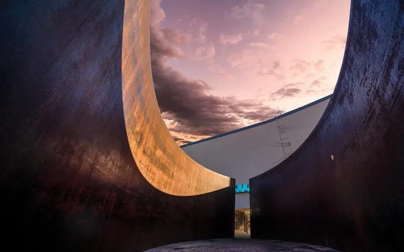 你给我爱情就好，面包我自己会买