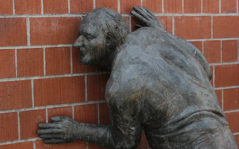 有些情话听听开心就好，认真你就输了