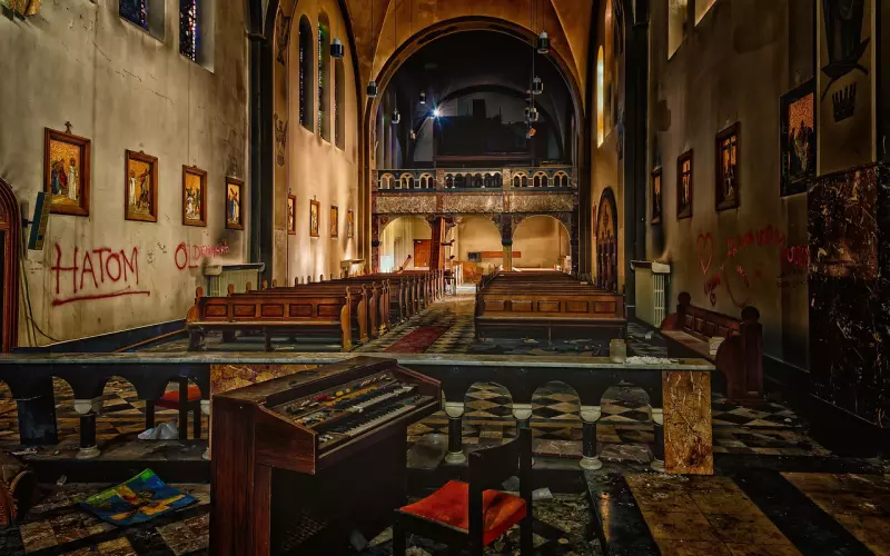 亲吻女生的这三个地方，她一定会脸红心跳，瞬间被你征服