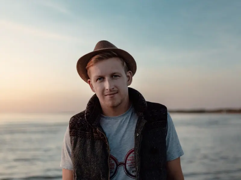 懂得闭嘴是教养，学会聊天是修养